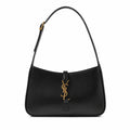 Le 5 À 7 in Smooth Leather - Black
